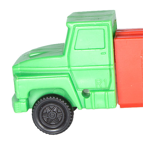 PEZ - Trucks - Series CR - Cab #R1 - Green Cab - A