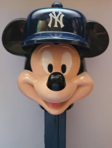 PEZ - Giant PEZ - Disney - MLB Mickey Mouse - New York Yankees