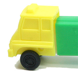 PEZ - Trucks - Series D - Cab #R3 - Yellow Cab - B