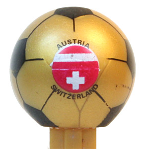 PEZ - Soccer - Euro 2008 - Euro Gold Soccer Ball 2008 Flags