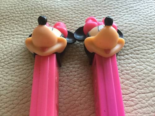 PEZ - Mickey Mouse Clubhouse - Minnie Mouse - pink bow, painted tongue - D