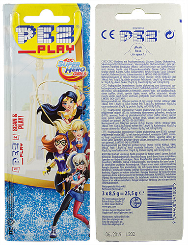 PEZ - Card MOC -Super Hero Girls - DC - Batgirl - with play code