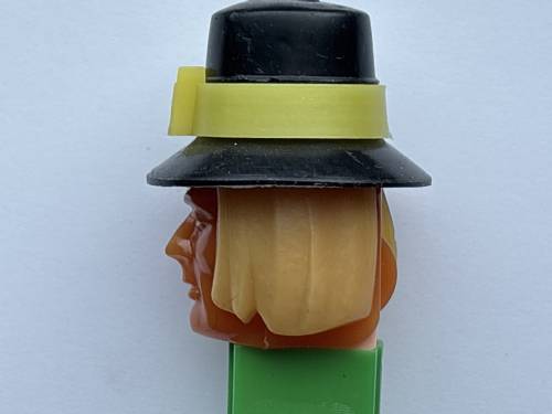 PEZ - Bi-Centennial - Pilgrim - Dark Tan Face, Yellow Hatband
