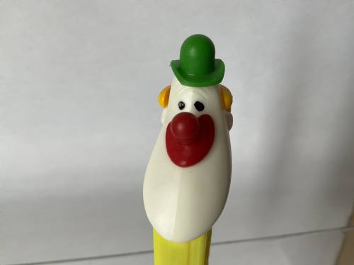 PEZ - Circus - Long Face Clown - Green/Red/Yellow