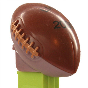 PEZ - Linz Gathering - 2006 - Football - Dark Brown Top/Light Purple Bottom