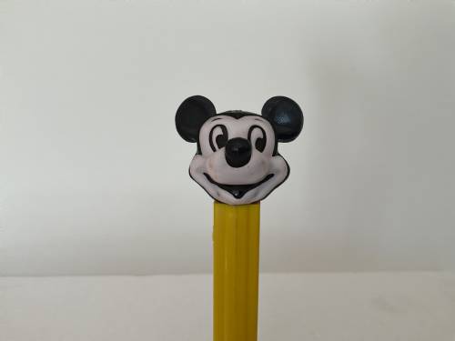 PEZ - Disney Classic - Mickey Mouse - Small Ears, Pink Face - A