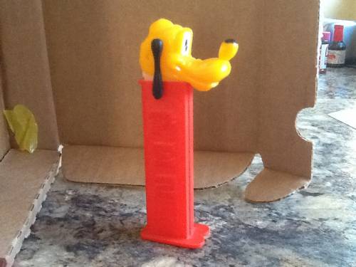 PEZ - Disney Classic - Pluto - Orange Head - A