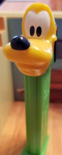 © Cindy Zajac PEZ - Disney Classic - Pluto - D