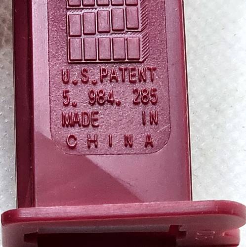 PEZ - Dreamworks Movies - Over the Hedge - Hammy the Squirrel