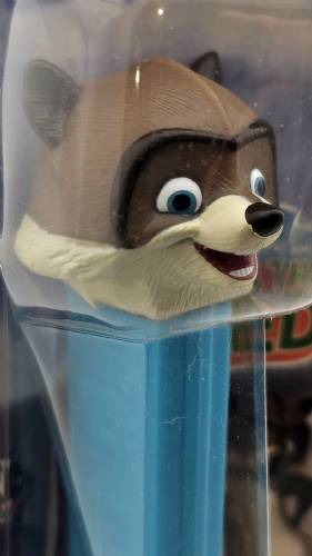 PEZ - Dreamworks Movies - Over the Hedge - RJ the Raccoon
