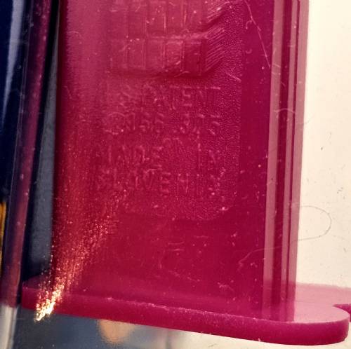 PEZ - Animated Movies and Series - Flintstones - Dino