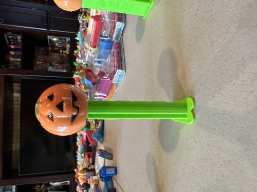 PEZ - Halloween - Pumpkin - Orange Head - C