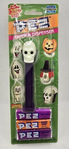 PEZ - Halloween - Glow-in-the-Dark - Skull - Glowing Head - B