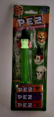 PEZ - Glow-in-the-Dark - Witch - Glowing Face, Black Hat - D