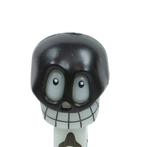 PEZ - Halloween - Halloween 2003 - Skull - C