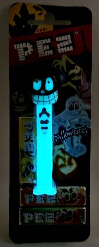 PEZ - Halloween - Halloween 2003 - Skull - C
