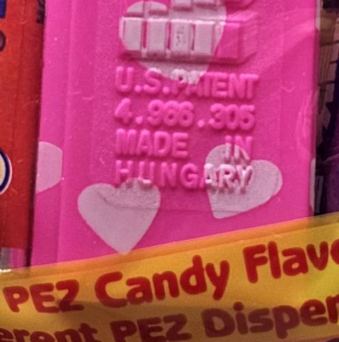 PEZ - Hearts - Valentine - Best Friends - Italic Black on Hot Pink