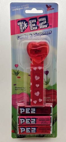 PEZ - Hearts - Valentine - XOXO - Nonitalic Black on Crystal Red