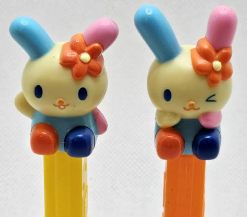 PEZ - Hello Kitty - Fullbody - Usahana Blinking