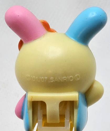 PEZ - Hello Kitty - Fullbody - Usahana Waving