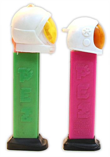 PEZ - Humans - Astronaut - Blue Helmet - B