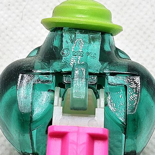 PEZ - Crystal Collection - Bubbleman - Green Crystal Head