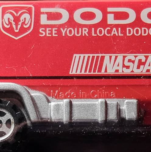 PEZ - Nascar - Haulers - Dodge
