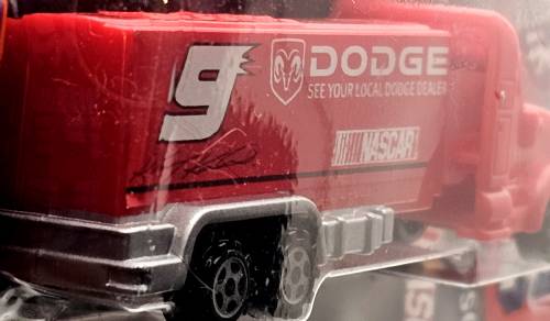 PEZ - Nascar - Haulers - Dodge