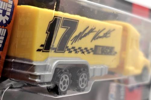 PEZ - Nascar - Haulers - Matt Kenseth