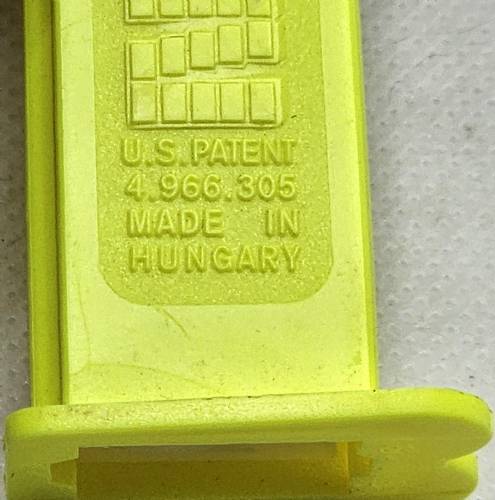 PEZ - Crystal Collection - Lion - Blue and Purple Crystal Head