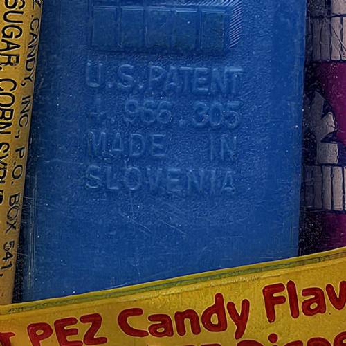 PEZ - Series A - Charlie Brown - Smiling - A