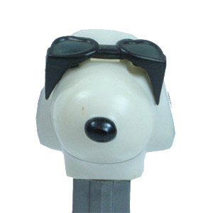 PEZ - Snoopy and the Peanuts Gang - Series B - Joe Cool