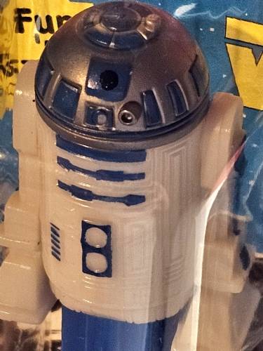 PEZ - Star Wars - Series C - R2-D2 - ivory white - A