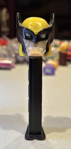 PEZ - Super Heroes - Super Heroes 1999 - Marvel - Wolverine - A