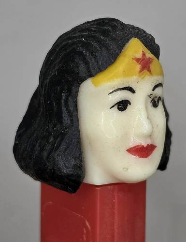 © Bryan Whalen PEZ - Super Heroes 1990ies - DC - Wonder Woman - Raised Star - A