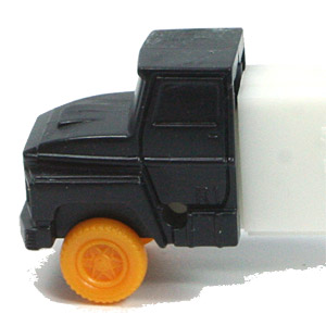 PEZ - Trucks - Misfits - Cab #R1 - Black Cab, Orange Wheels - B