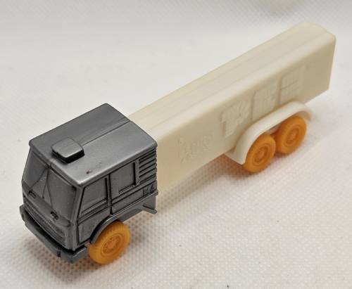 PEZ - Trucks - Misfits - Cab #R4 - Silver Cab, Orange Wheels - B