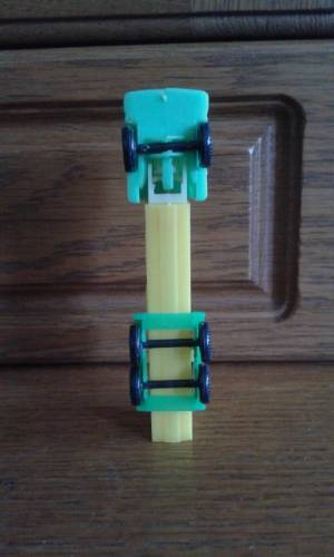 PEZ - Trucks - Series C - Cab #1 - Green Cab - B