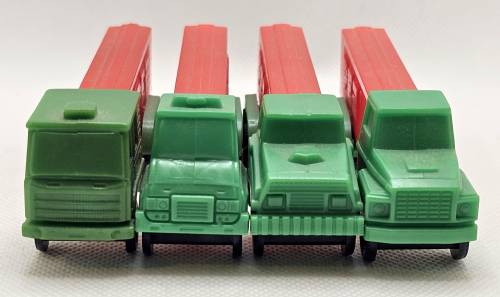 PEZ - Trucks - Series D - Cab #R1 - Green Cab - B