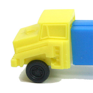 PEZ - Trucks - Series D - Cab #R2 - Yellow Cab - B