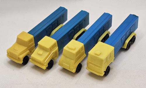 PEZ - Trucks - Series D - Cab #R2 - Yellow Cab - B