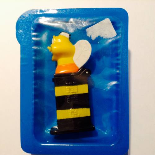 PEZ - General Mills - BuzzBee