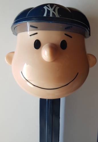 PEZ - Giant PEZ - Peanuts - MLB Charlie Brown - New York Yankees