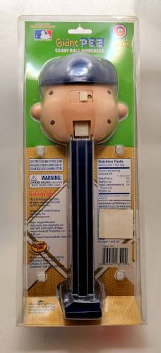 PEZ - Giant PEZ - Peanuts - MLB Charlie Brown - New York Yankees