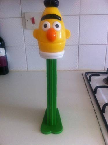 PEZ - Giant PEZ - Sesame Street - Bert