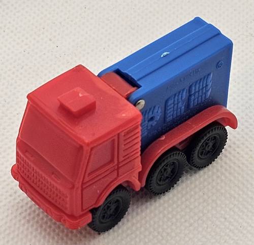 PEZ - Party Favors - Trucks - Truck - Red Cab