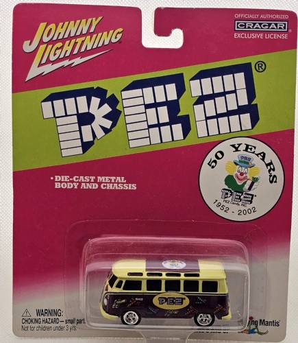 PEZ - Johnny Lightning - PEZ 50th Anniversary - '66 VW 21 Window Samba Bus