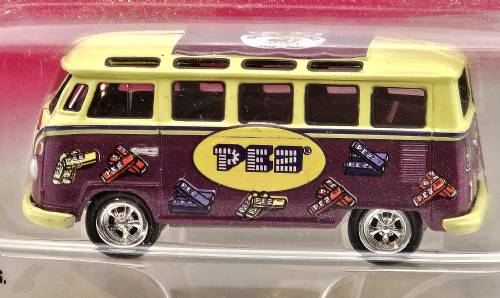 PEZ - Johnny Lightning - PEZ 50th Anniversary - '66 VW 21 Window Samba Bus