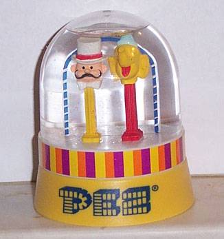 PEZ - Snow Dome - Circus - Yellow Elephant