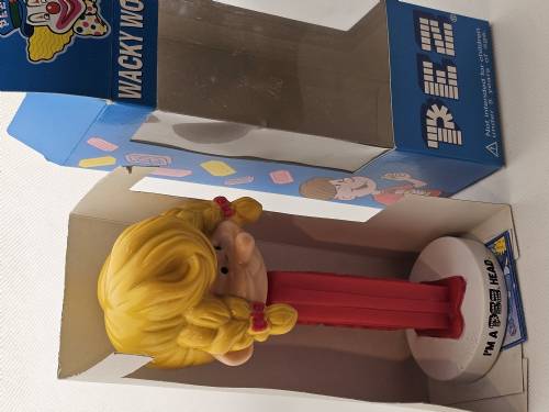 PEZ - Wacky Wobblers - PEZ Girl